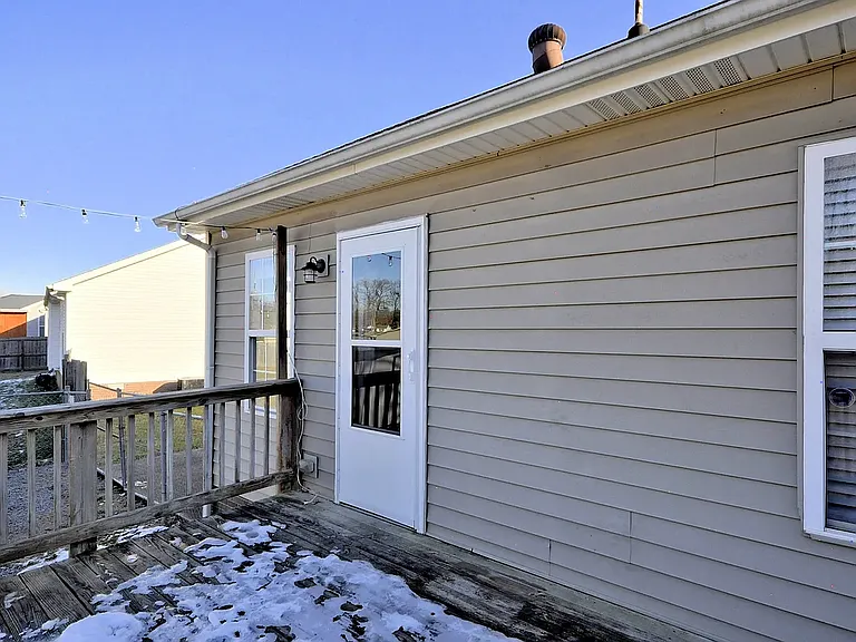 422 Woodale Dr — Photo 29