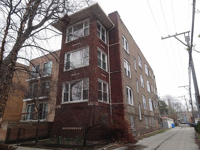 1st image of 6219 N Hermitage Ave