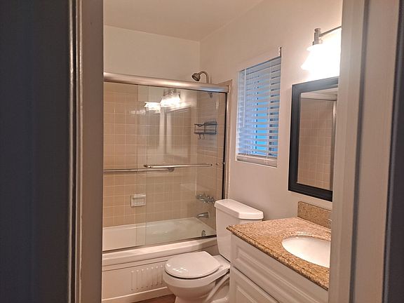 5th image of 1156 Hornblend St APT 15