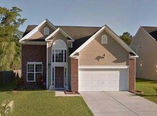 607 English Oak Cir, Moncks Corner, SC 29461