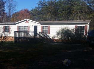 2259 Hickory Fork Rd, Walnut Cove, NC 27052