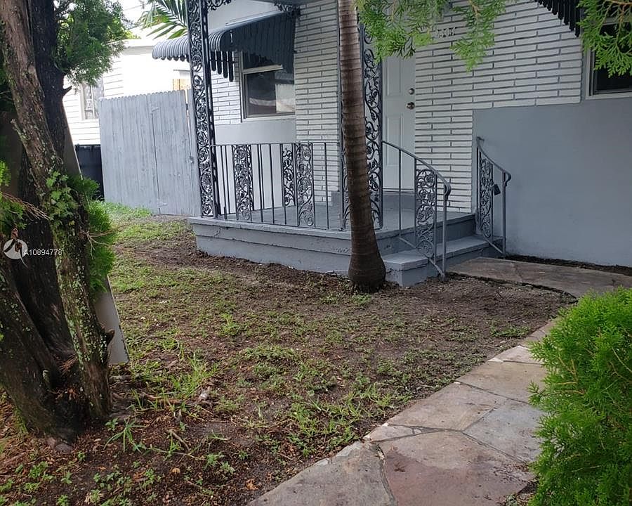 1st image of 2304 NE 135th Ln #1