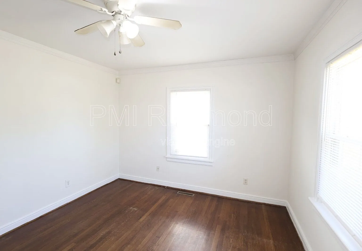 2 bed, 1.0 bath, 624 sqft, $1,300 — Photo 2