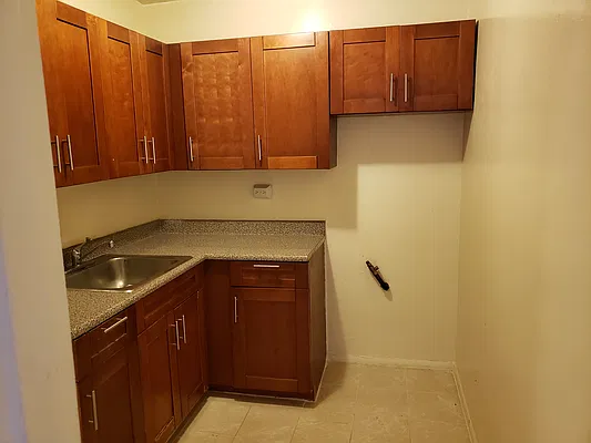 Rented by Mahzari Realty Inc | media 1