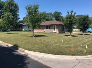 2625 111th Ave NW, Coon Rapids, MN 55433