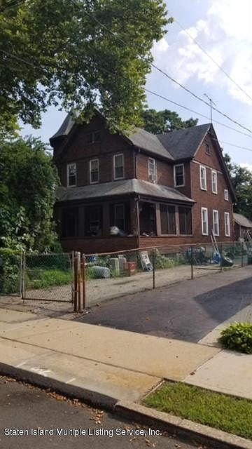 1st image of 218 Fisher Ave