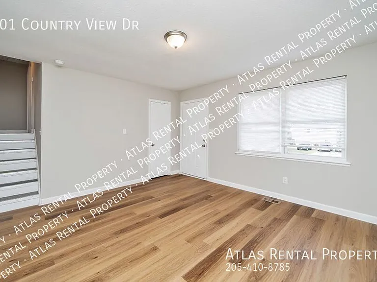 801 Country View Dr — Photo 5