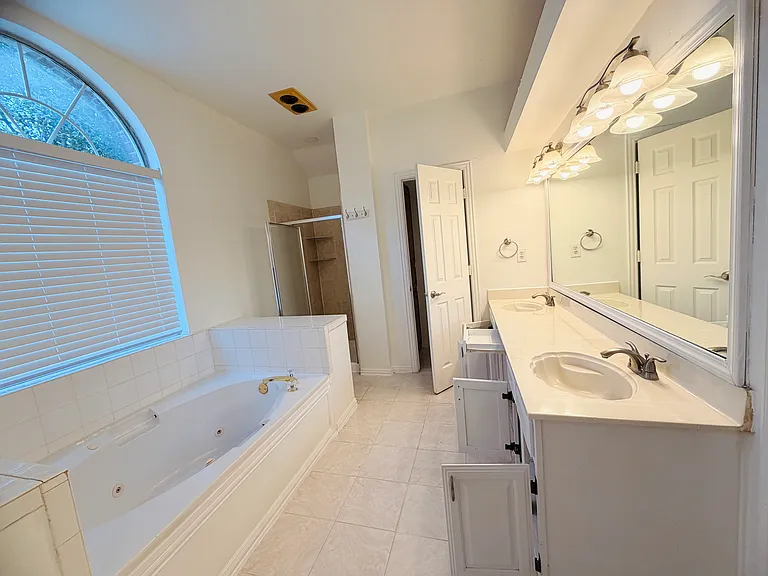 434 Moonlight Way — Photo 15