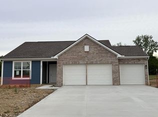 201 Maddoxx Dr, London, OH 43140