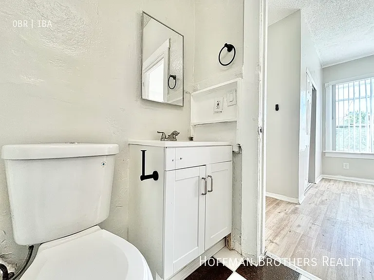 410 Witmer St #12 — Photo 6
