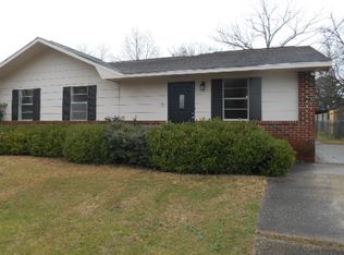 5814 Highpoint Dr, Columbus, GA 31909