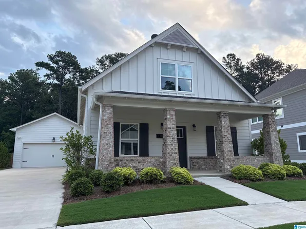 1105 Unali Ln, Leeds, AL 35094