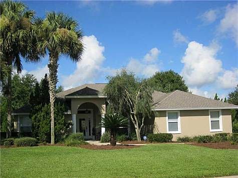1st image of 39239 Treeline Dr