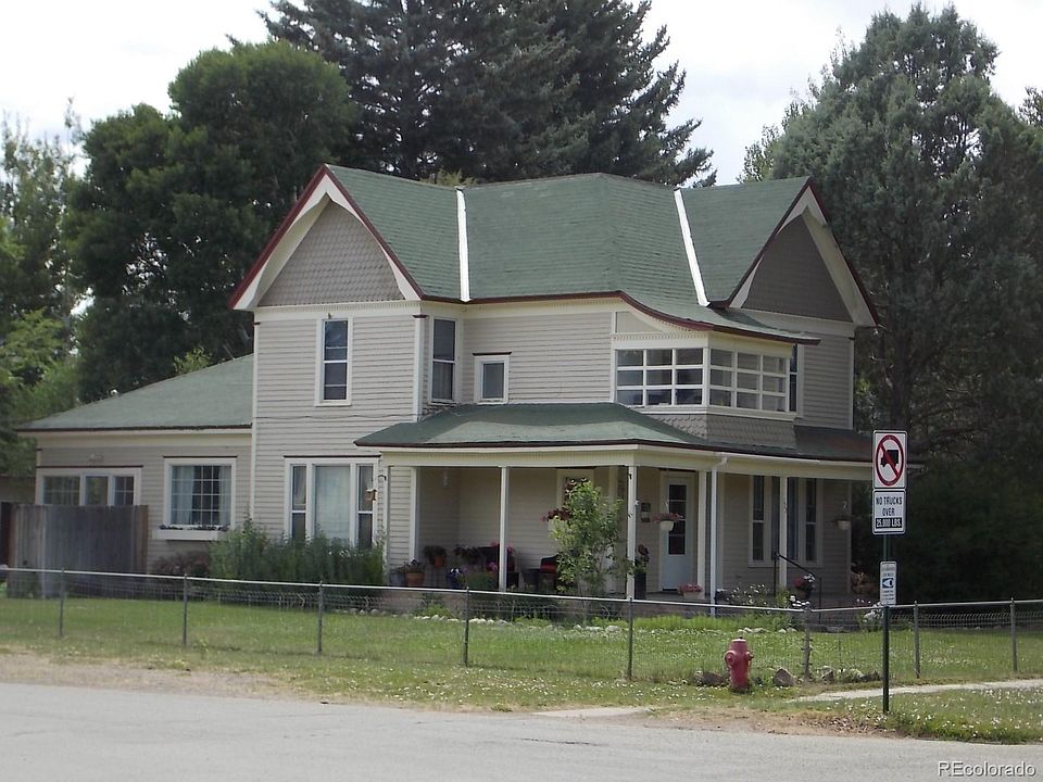 1st image of 122 Joe S. Chavez Dr