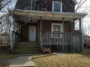 205 Moores River Dr, Lansing, MI 48910