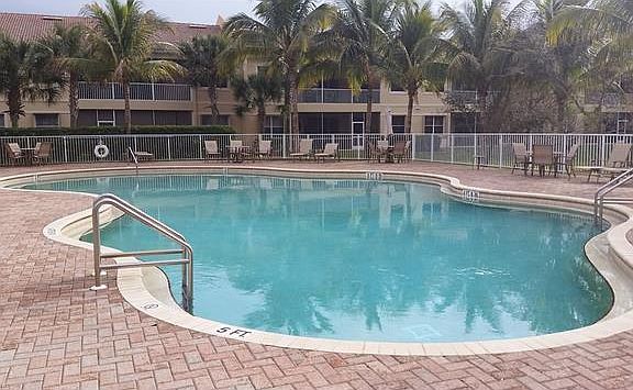 3rd image of 6020 Jonathans Bay Cir APT 302