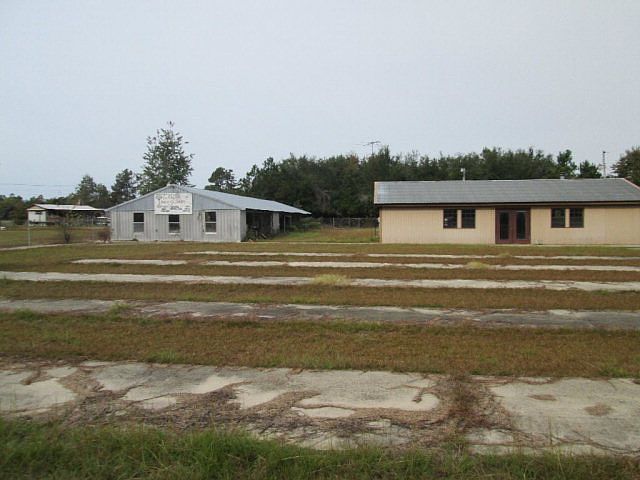 2nd image of 163 Stumphole Rd
