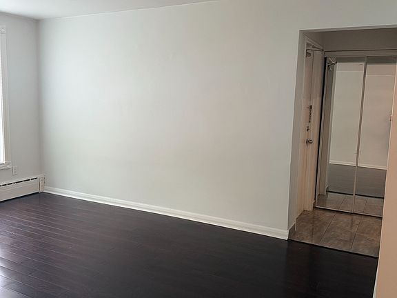 4th image of 2 Rowley Ave