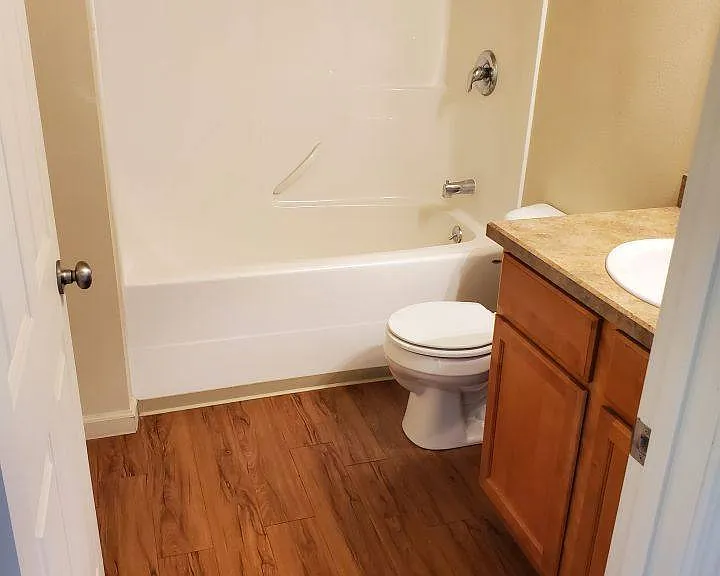 214 Brookshire Blvd #4 — Photo 6