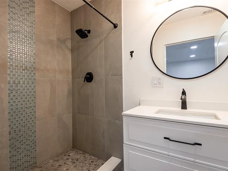 6440 Greylynne St — Photo 24