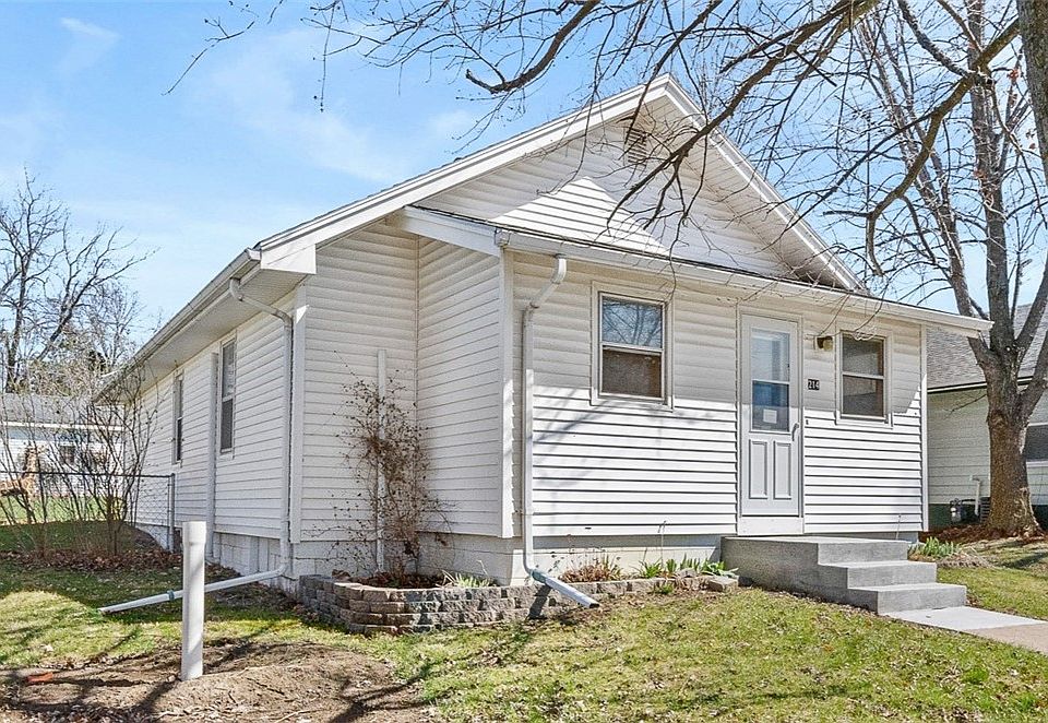 214 SW 2nd St, Melcher, IA 50163 Zillow