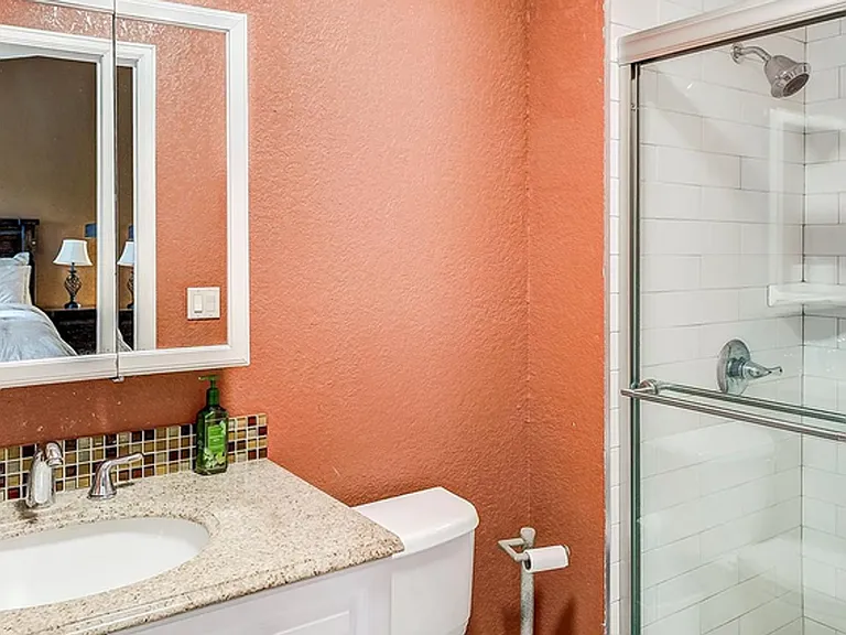 504 S Laredo Cir #1 — Photo 47