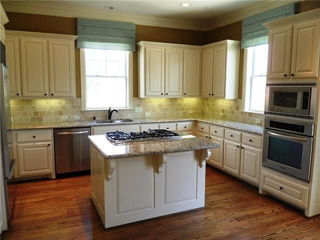2nd image of 4603 Regent Manor Dr