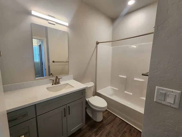 Pomona Park Townhomes — Photo 37