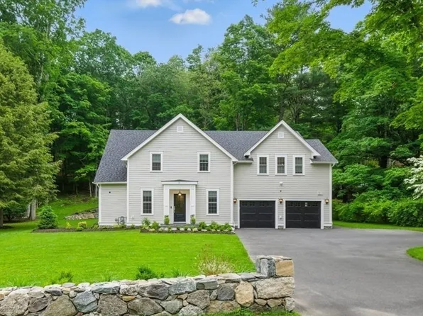 98 Great Plain Ave, Wellesley, MA 02482