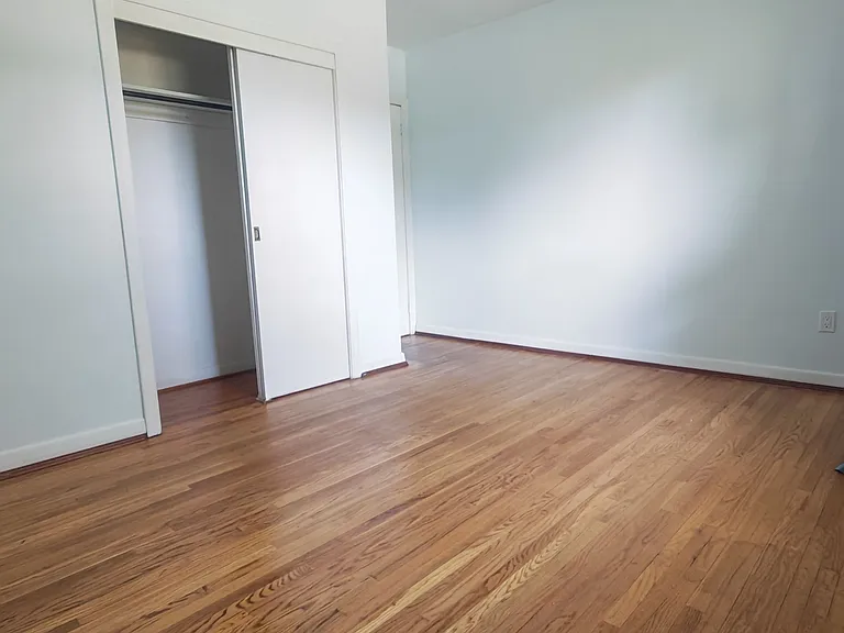 505 Sandmere Pl — Photo 13