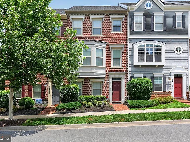 12241 Bluffwood Ter — Photo 2