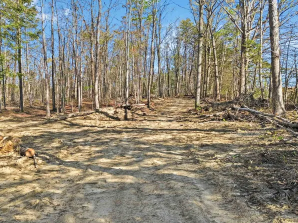 56 H King Rd, Strunk, KY 42649