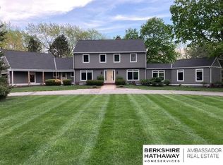 21235 Bonanza Blvd, Elkhorn, NE 68022