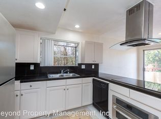 390 E Madison Ave APT C, El Cajon, CA 92020