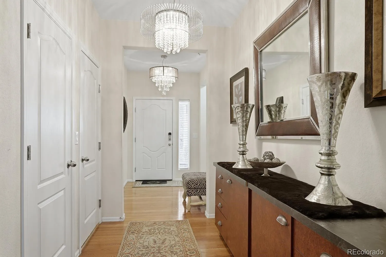4 bed, 3.0 bath, 3252 sqft, $6,500 — Photo 3