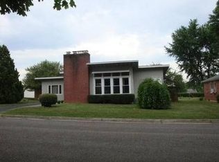 455 Sycamore Ave, Buena Vista, VA 24416