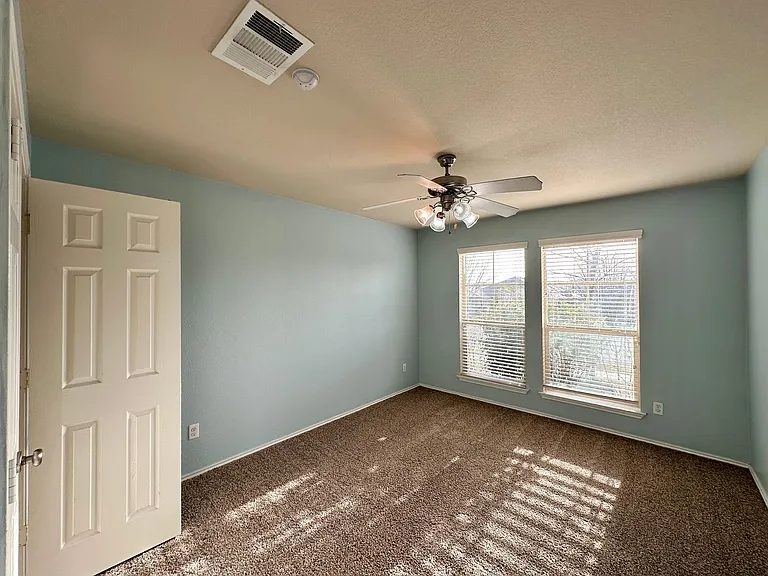 6806 Modesto Rd — Photo 28