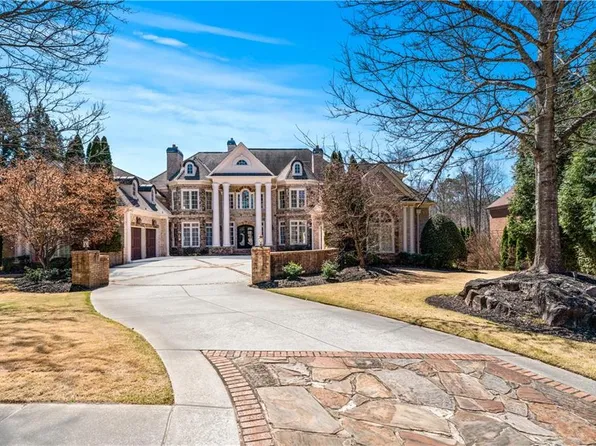 15938 Manor Club Dr, Milton, GA 30004