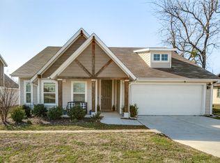 1370 Greenfield St, Gainesville, TX 76240