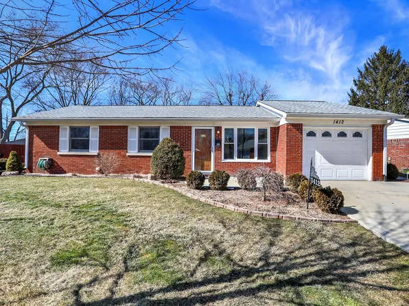 1412 Killian Dr, Beech Grove, IN 46107
