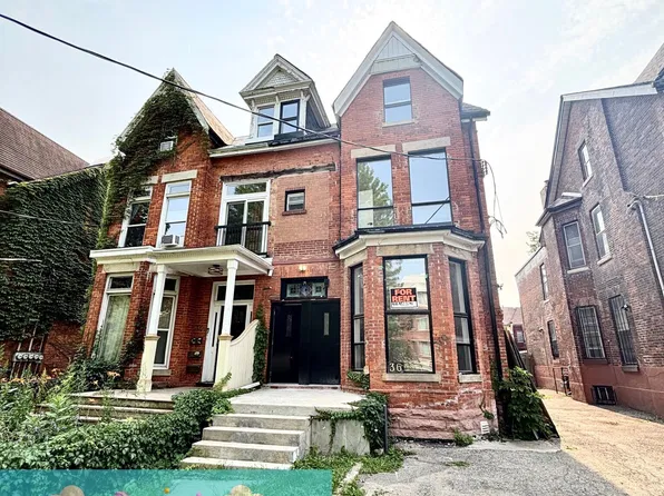 36 Brunswick Ave #6, Toronto, ON M5S 2L7