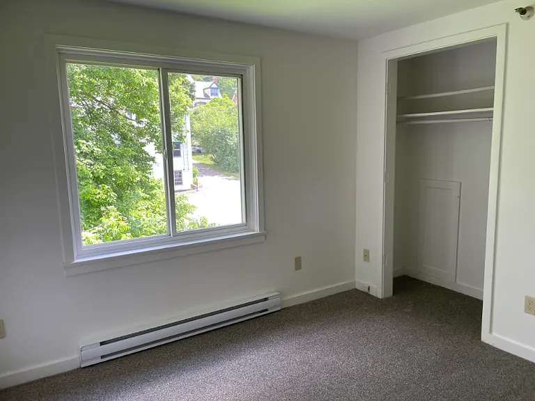 237 Maple St #3 — Photo 10