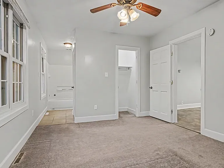 134 Goshen Ave — Photo 11