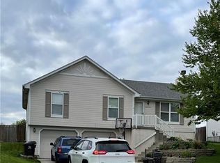 20008 E 17th Street Ct N, Independence, MO 64056