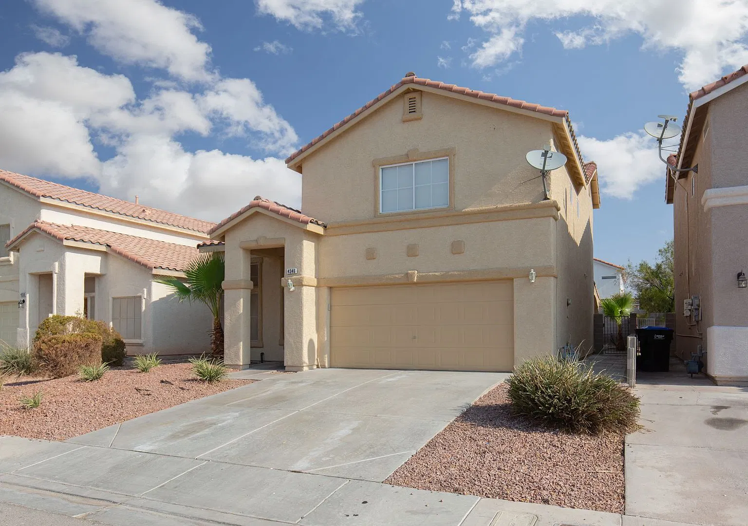 Large 4 bedroom home for less than $2000! — Photo 3