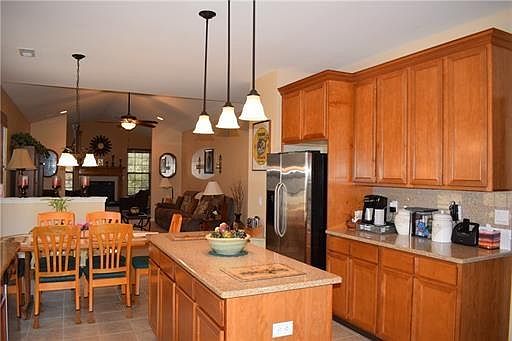 3rd image of 35 Enclave Blvd #35