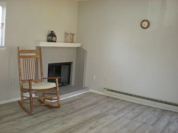 1024 E Swallow Rd, Fort Collins, CO