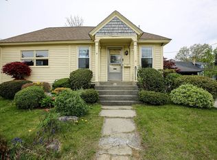 14 Hadwen Rd, Worcester, MA 01602