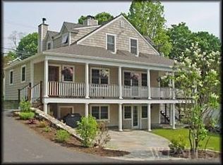 53 E Main St, Pawling, NY 12564