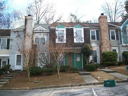 1st image of 6646 Wellington Sq